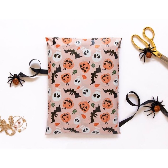 Halloween 🎃 Poly Mailers 14x17 Pack of 25 - Picture 2 of 6